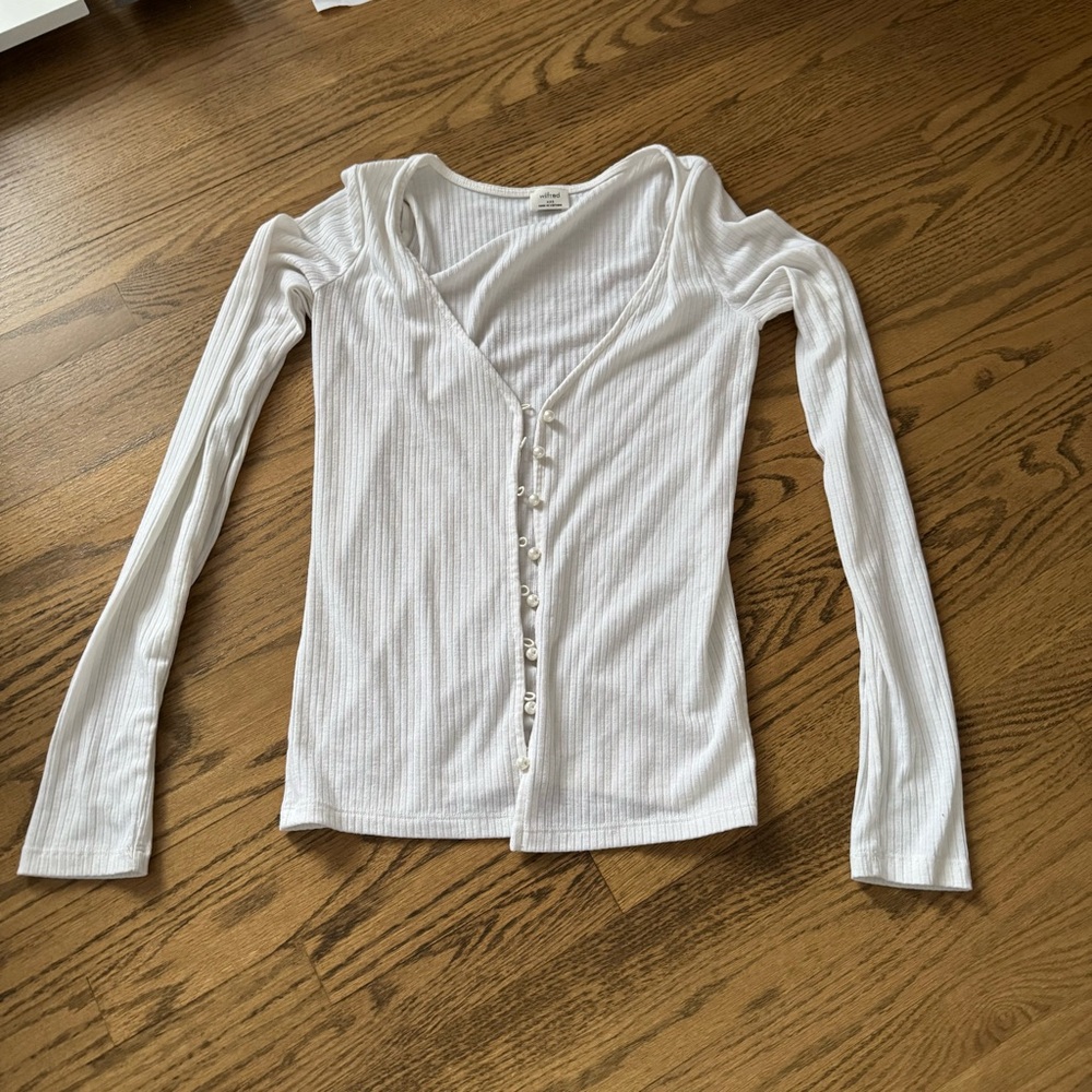 Wilfred White Ribbed Pearl Button-Down Shirt